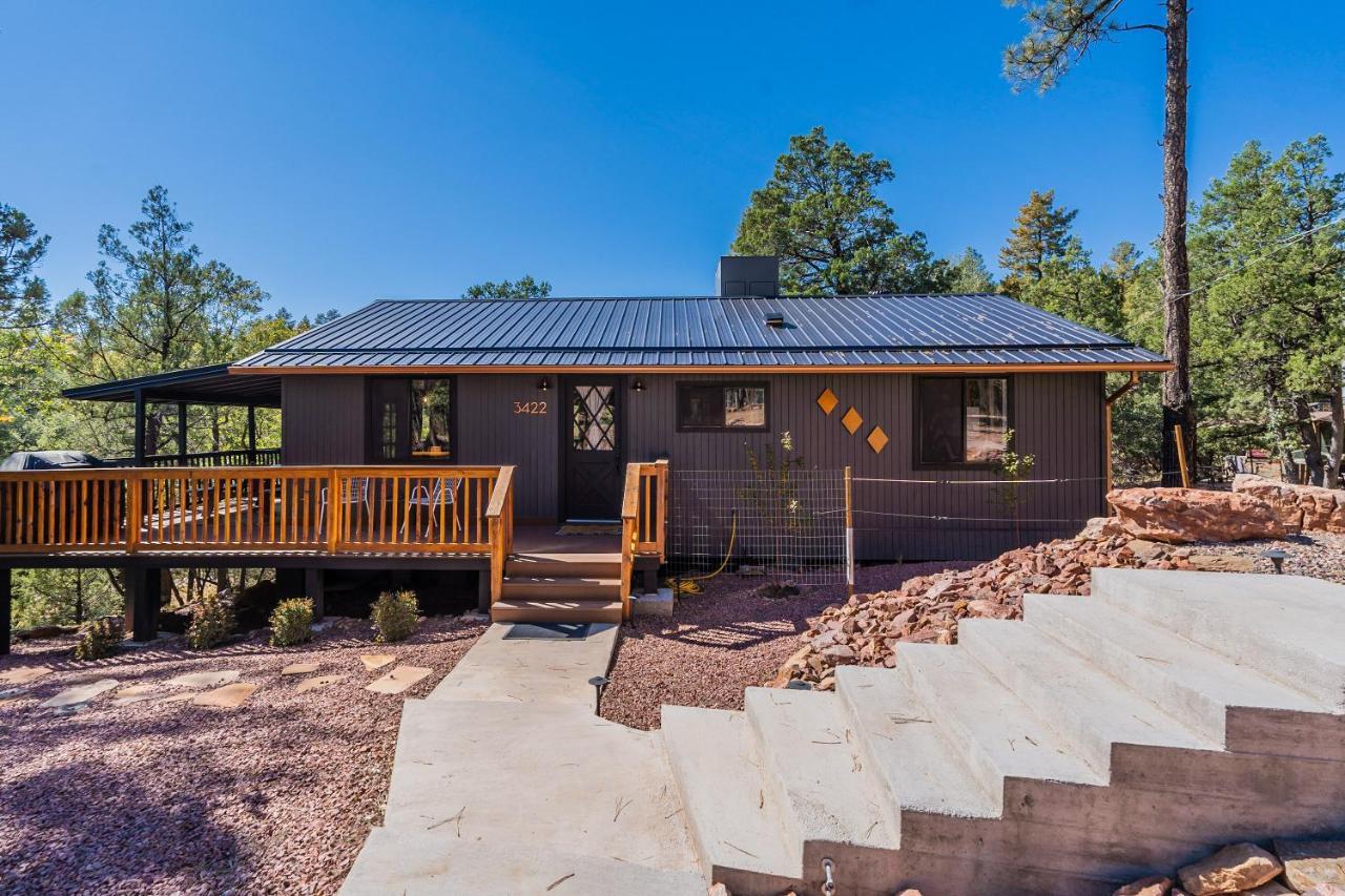 The Pine House - Cozy Mid-Century Modern, Pet-Friendly Villa Екстериор снимка