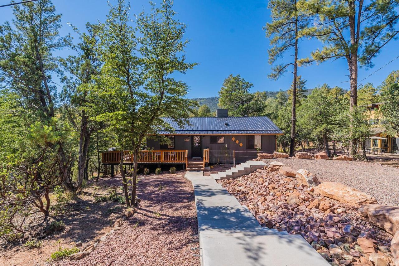 The Pine House - Cozy Mid-Century Modern, Pet-Friendly Villa Екстериор снимка